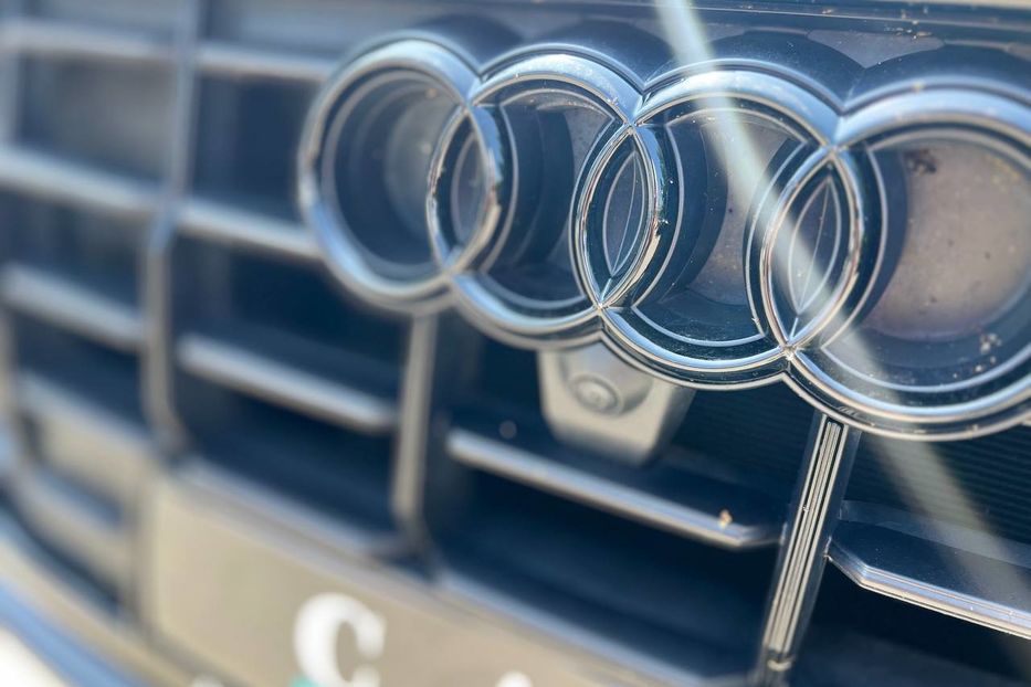 Продам Audi Q8 2020 года в г. Черневцы, Винницкая область