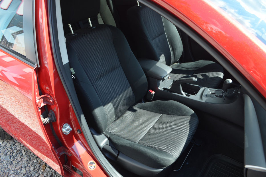 Продам Mazda 3 2012 года в Киеве