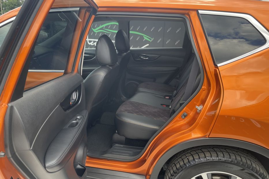 Продам Nissan X-Trail 1.6 diesel 2018 года в Киеве