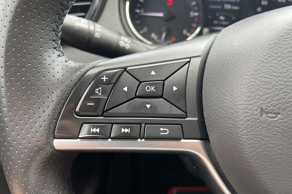 Продам Nissan X-Trail 1.6 diesel 2018 года в Киеве