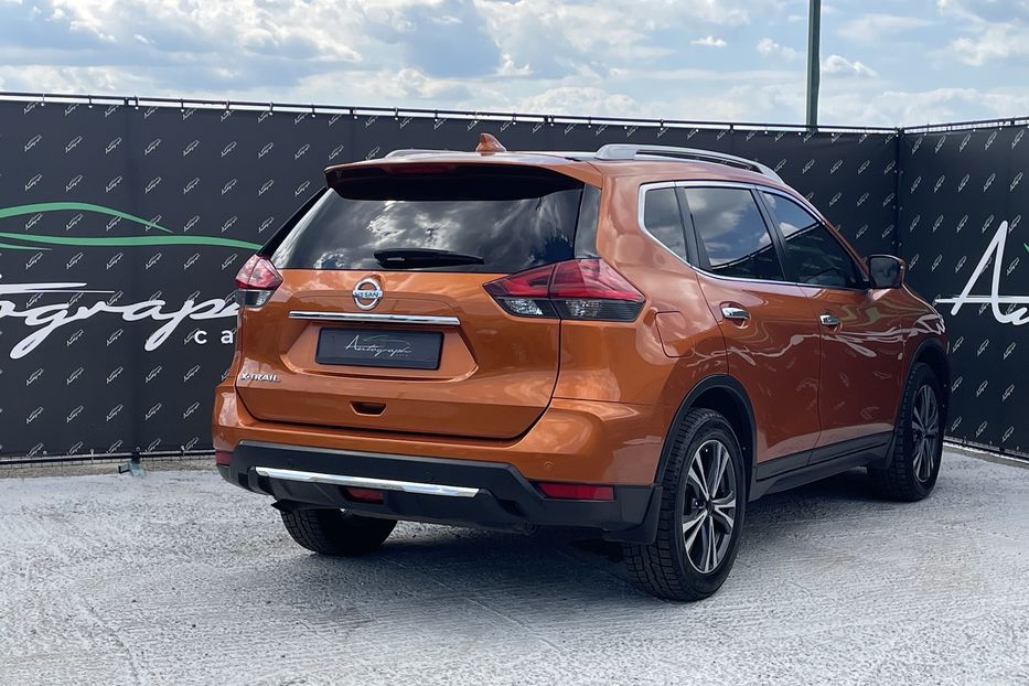 Продам Nissan X-Trail 1.6 diesel 2018 года в Киеве