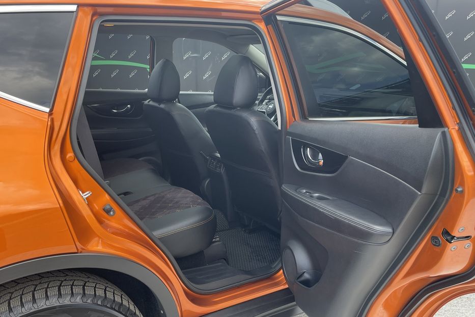 Продам Nissan X-Trail 1.6 diesel 2018 года в Киеве