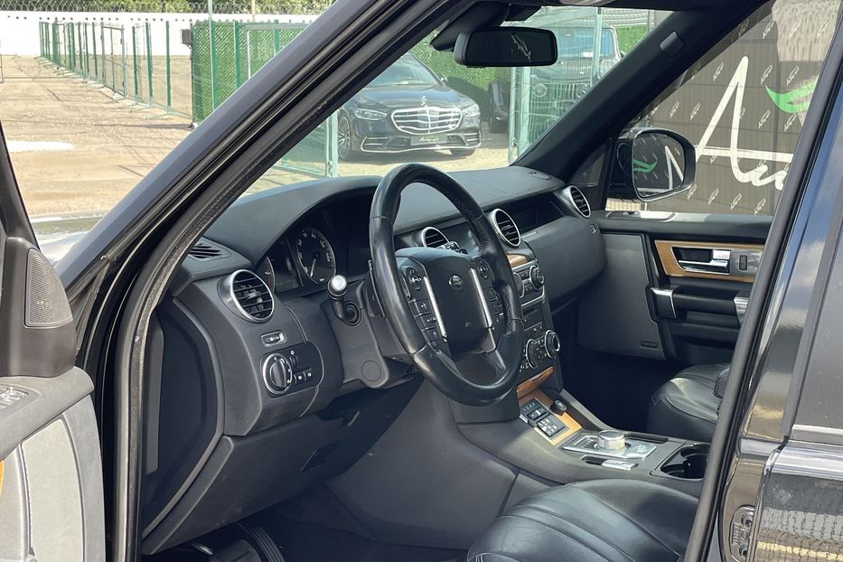Продам Land Rover Discovery 4 HSE 2014 года в Киеве
