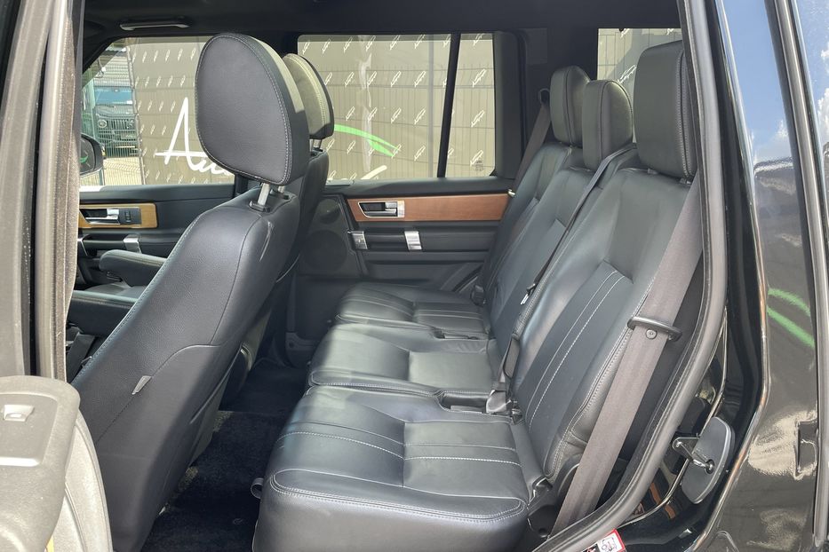 Продам Land Rover Discovery 4 HSE 2014 года в Киеве