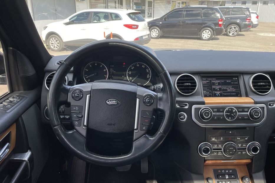 Продам Land Rover Discovery 4 HSE 2014 года в Киеве
