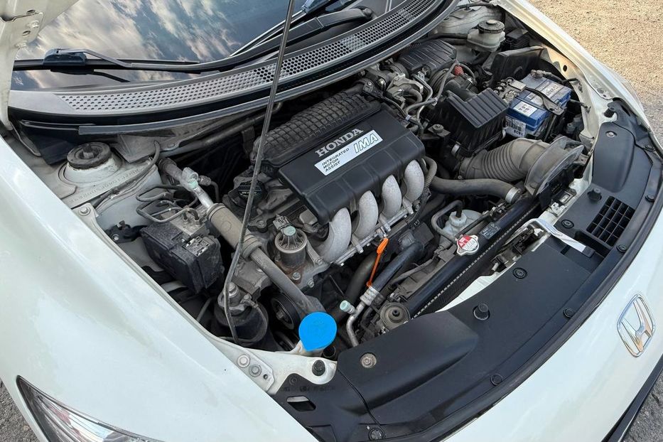 Продам Honda CR-Z 2015 года в Днепре