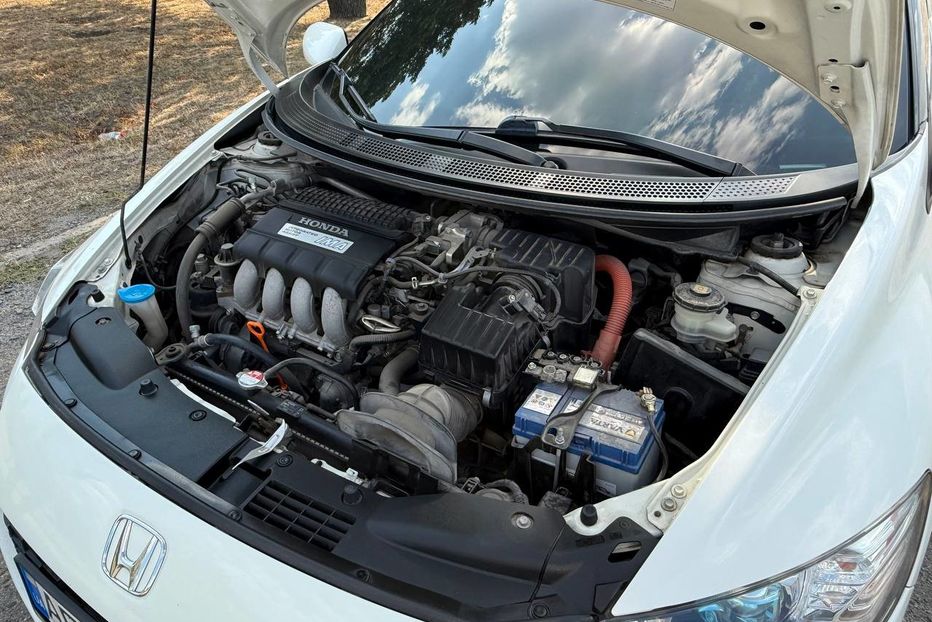 Продам Honda CR-Z 2015 года в Днепре