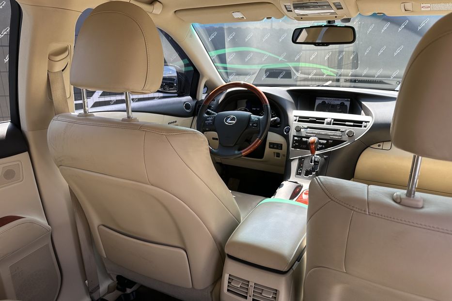 Продам Lexus RX 450 Hybrid  2010 года в Киеве