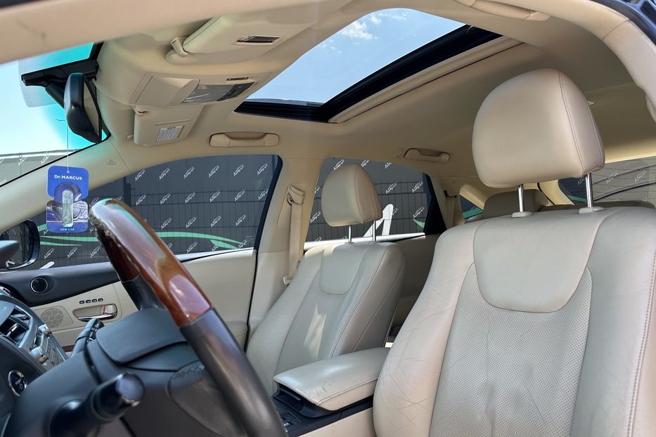 Продам Lexus RX 450 Hybrid  2010 года в Киеве
