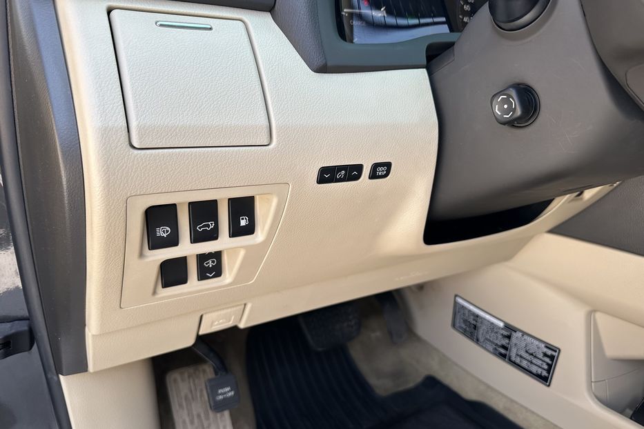 Продам Lexus RX 450 Hybrid  2010 года в Киеве