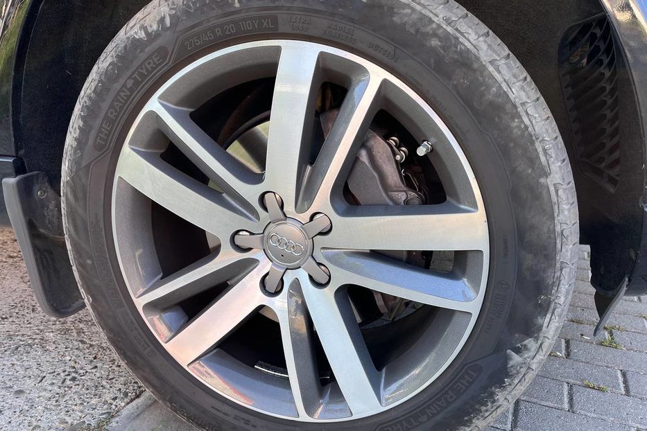 Продам Audi Q7 2013 года в Черновцах