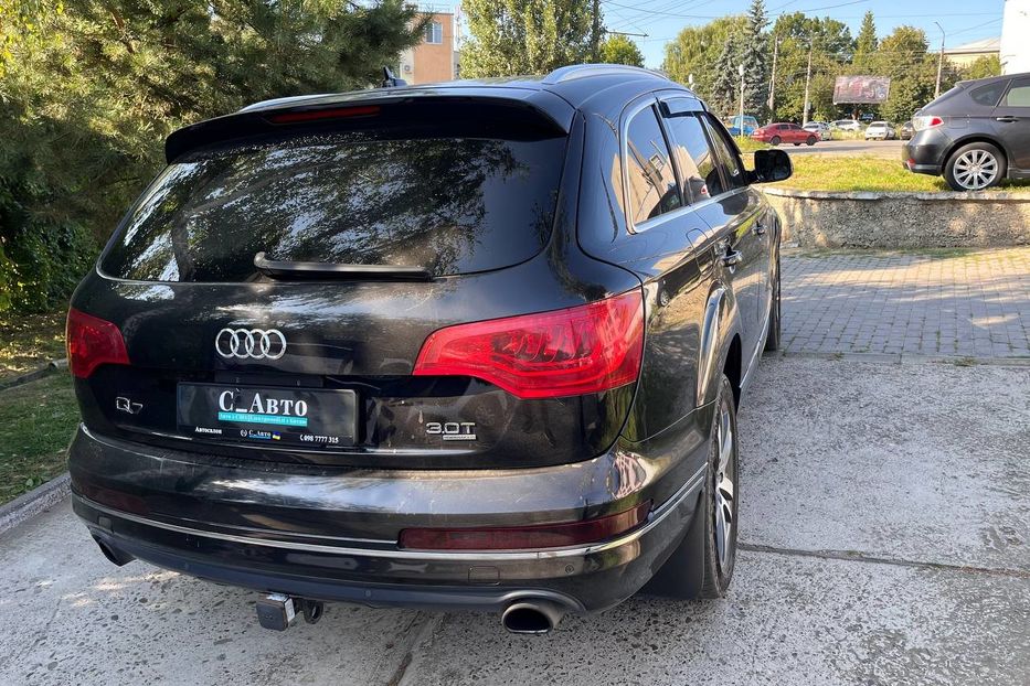 Продам Audi Q7 2013 года в Черновцах