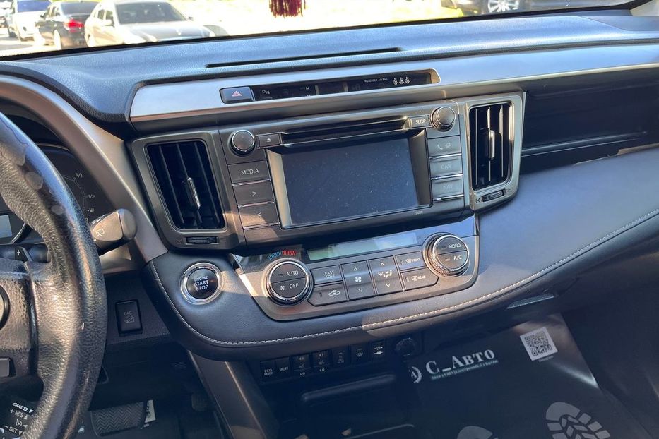 Продам Toyota Rav 4 2014 года в Черновцах
