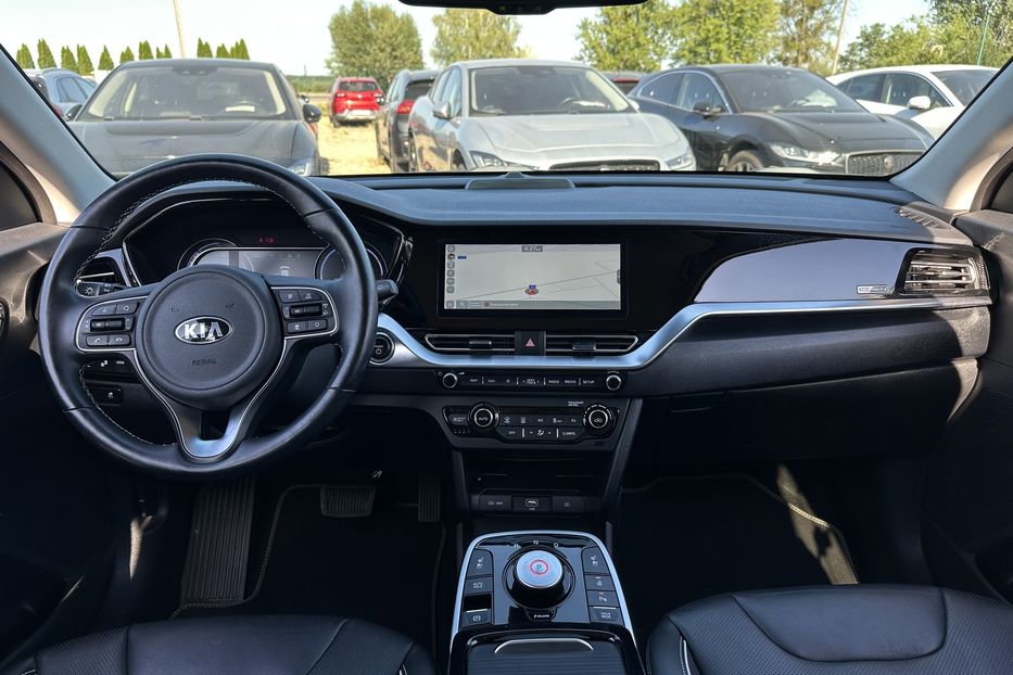 Продам Kia Niro 64 кВт Макс. комплектація 2020 года в Львове