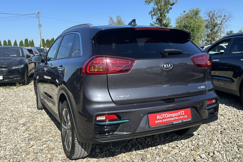 Продам Kia Niro 64 кВт Макс. комплектація 2020 года в Львове