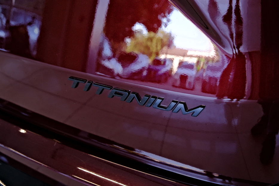 Продам Ford Edge Titanium 2019 года в Одессе