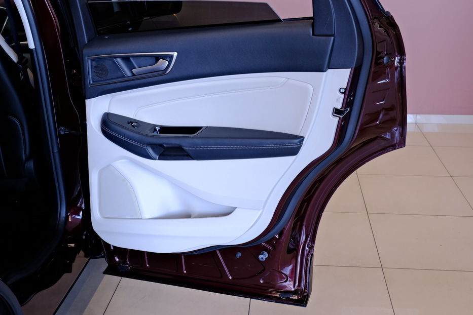 Продам Ford Edge Titanium 2019 года в Одессе