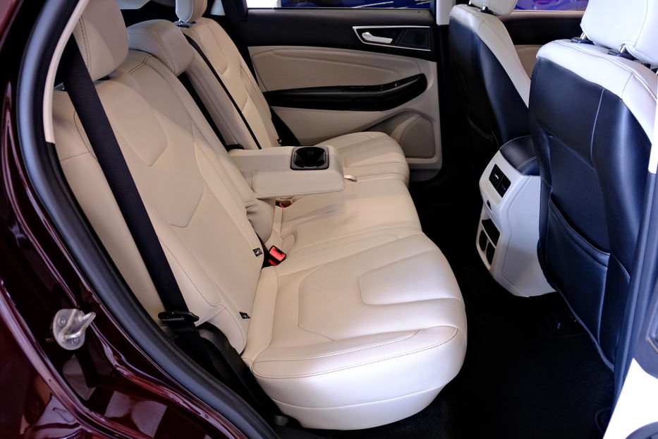 Продам Ford Edge Titanium 2019 года в Одессе