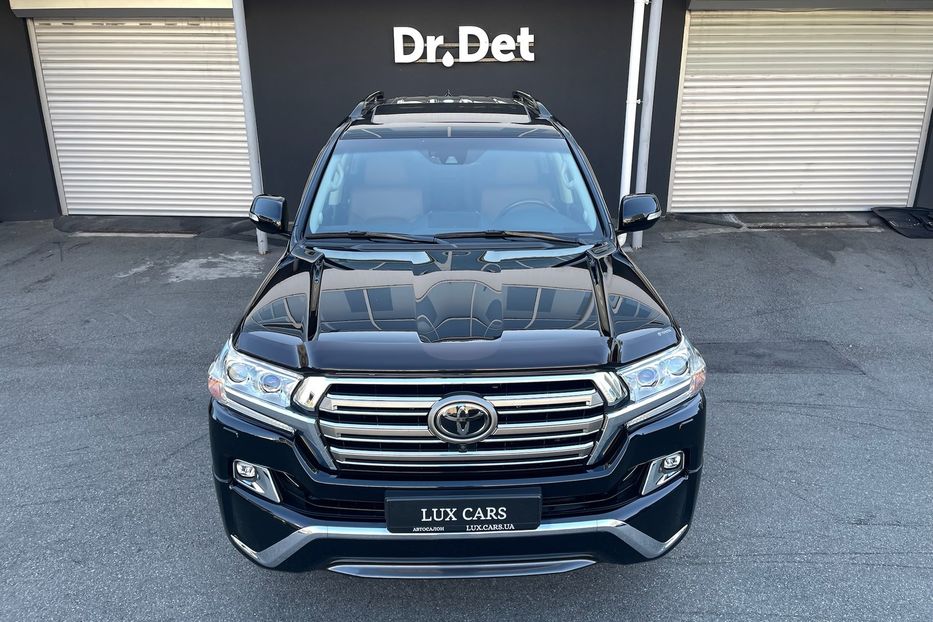 Продам Toyota Land Cruiser 200 Premium  2016 года в Киеве