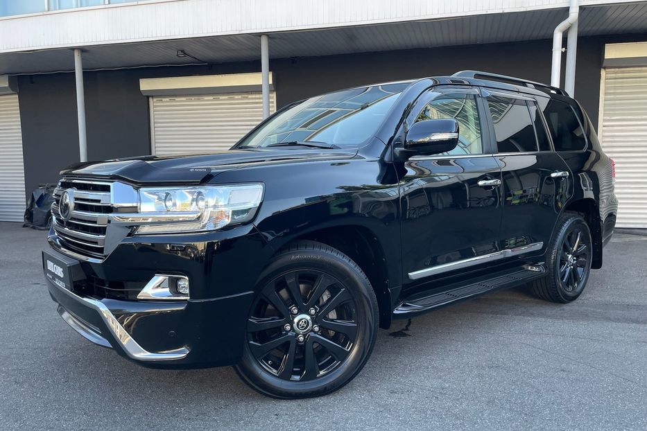 Продам Toyota Land Cruiser 200 Premium  2016 года в Киеве