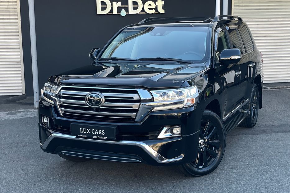 Продам Toyota Land Cruiser 200 Premium  2016 года в Киеве