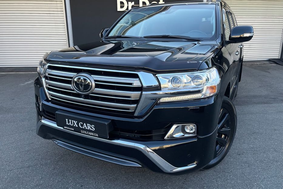 Продам Toyota Land Cruiser 200 Premium  2016 года в Киеве