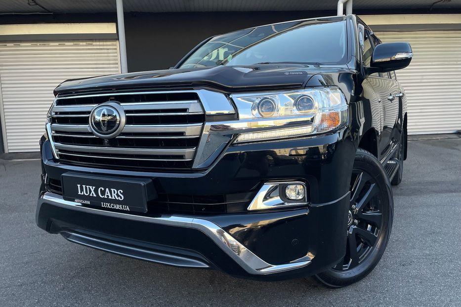Продам Toyota Land Cruiser 200 Premium  2016 года в Киеве