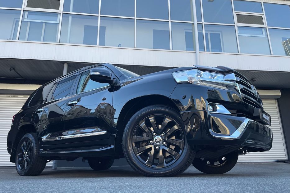 Продам Toyota Land Cruiser 200 Premium  2016 года в Киеве
