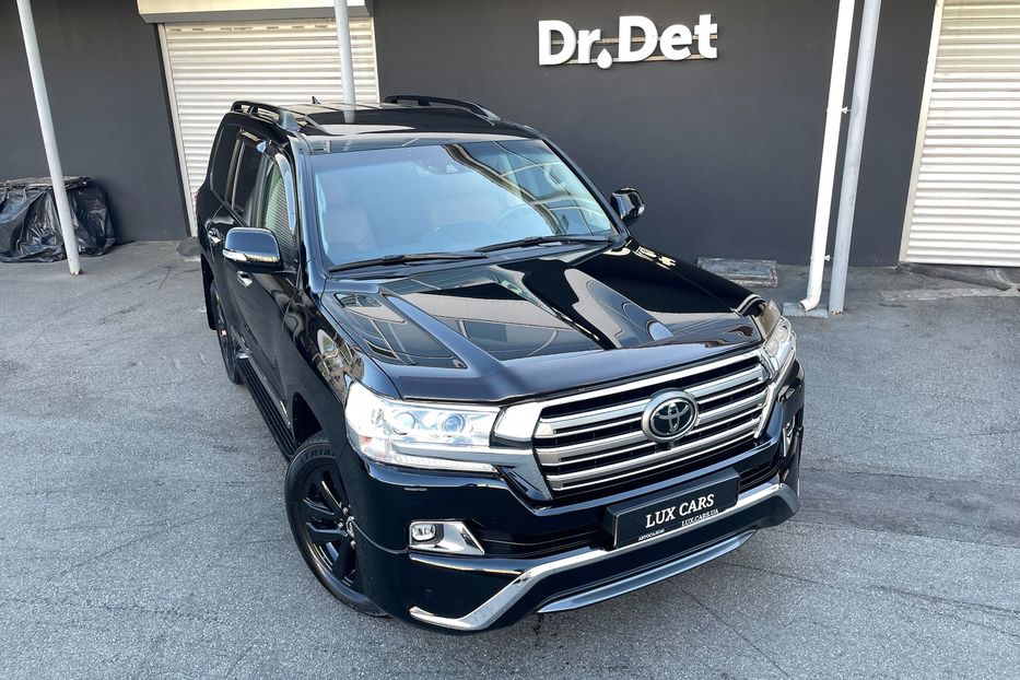 Продам Toyota Land Cruiser 200 Premium  2016 года в Киеве