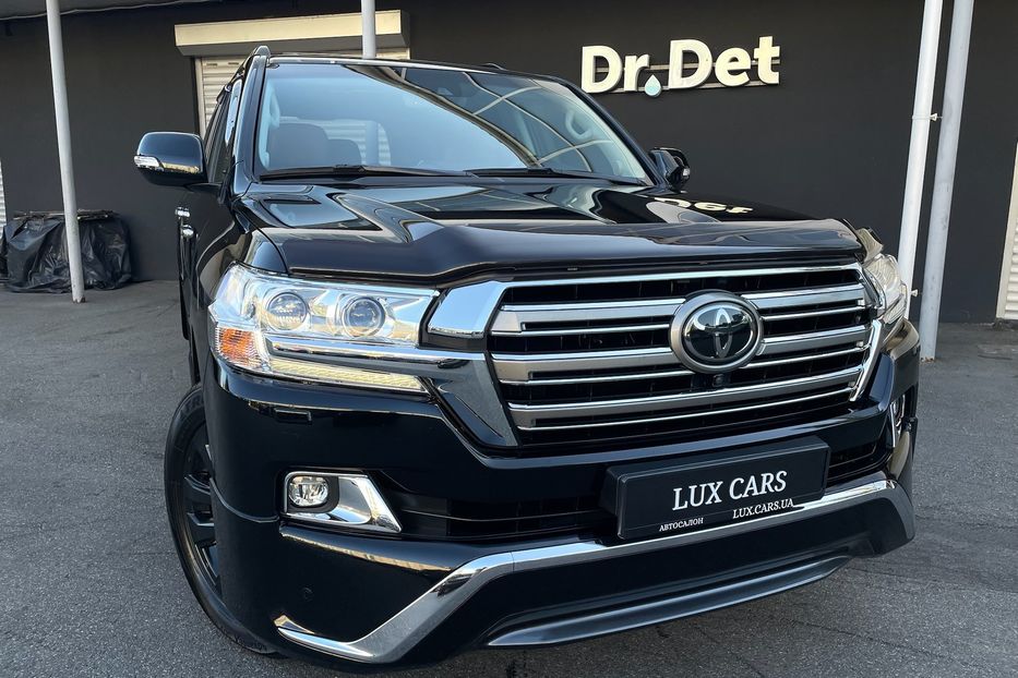 Продам Toyota Land Cruiser 200 Premium  2016 года в Киеве