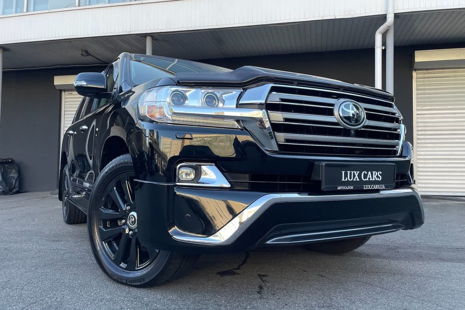 Продам Toyota Land Cruiser 200 Premium  2016 года в Киеве