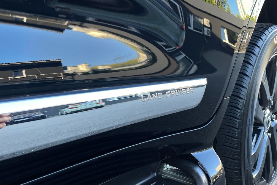 Продам Toyota Land Cruiser 200 Premium  2016 года в Киеве