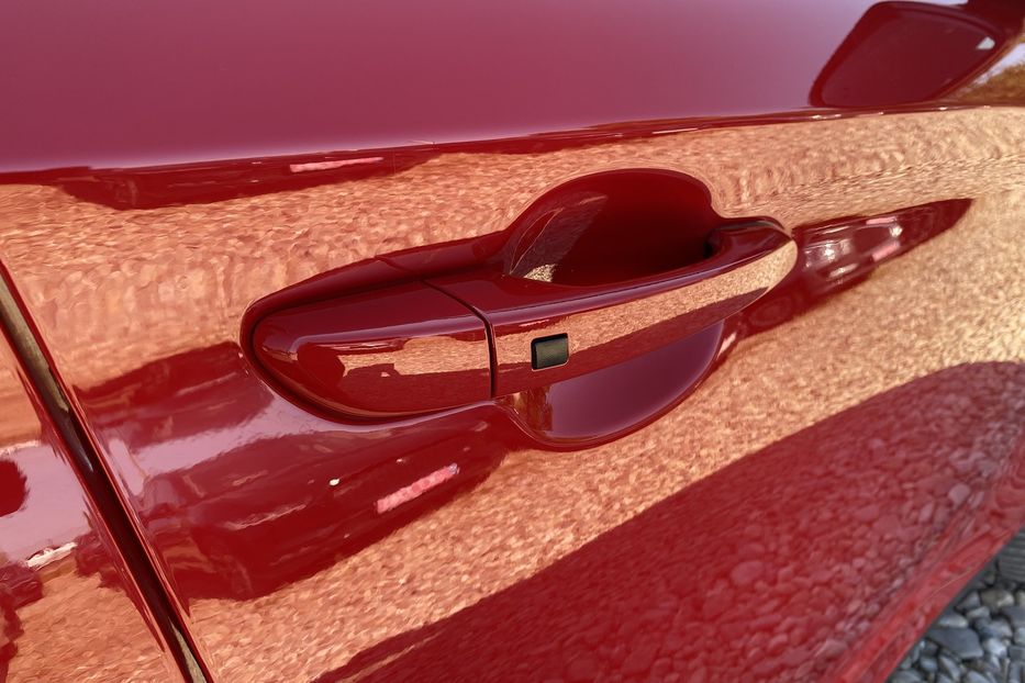 Продам Hyundai Kona 64кВтСліпізониПдгрівсиднькерма 2022 года в Львове