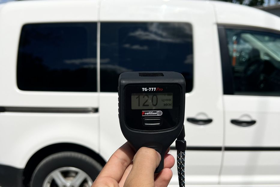 Продам Volkswagen Caddy пасс. COMIS 2015 года в г. Умань, Черкасская область