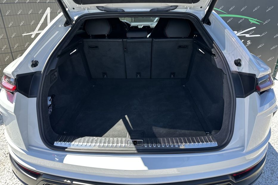 Продам Lamborghini Urus 2019 года в Киеве