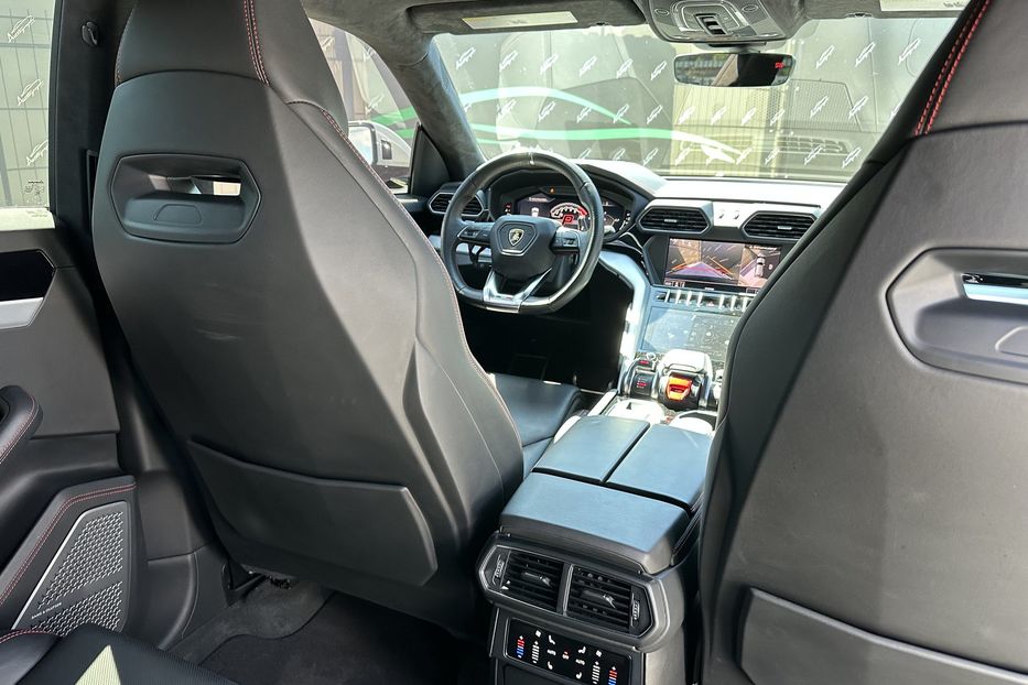 Продам Lamborghini Urus 2019 года в Киеве
