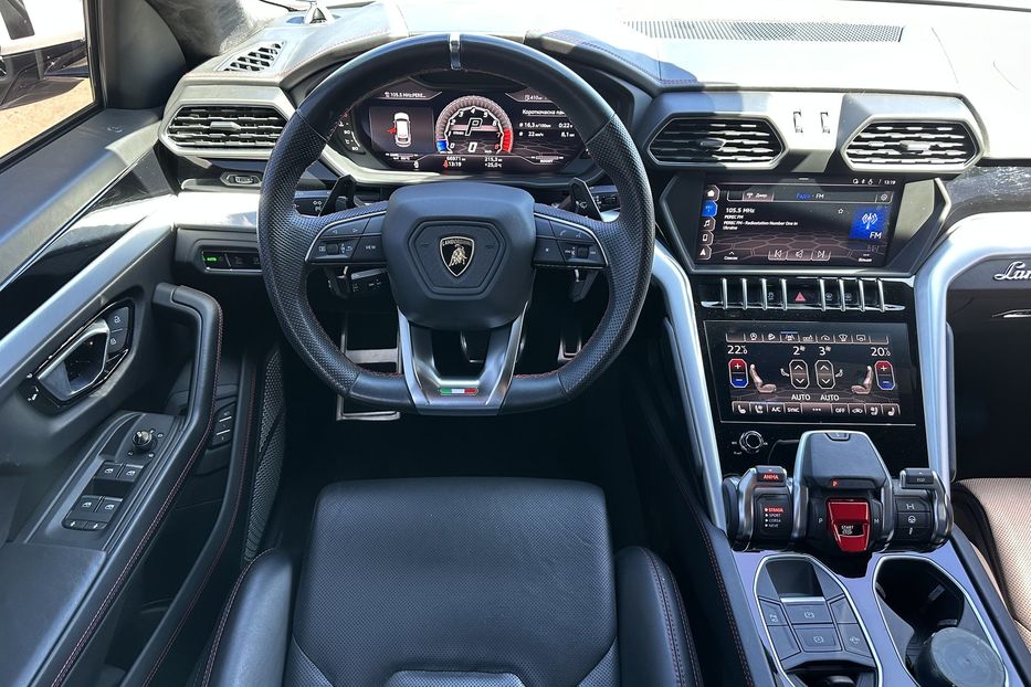 Продам Lamborghini Urus 2019 года в Киеве