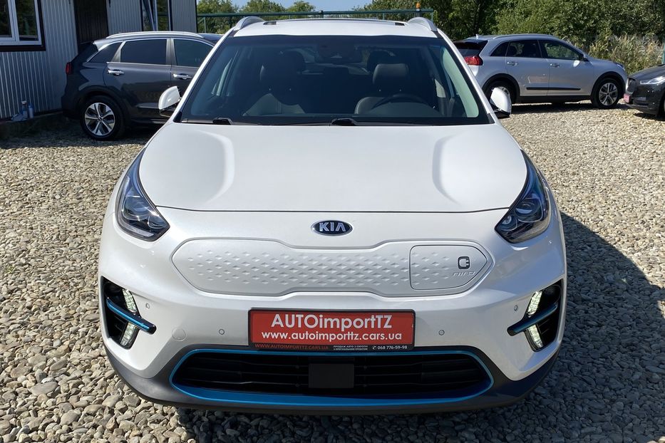 Продам Kia Niro 64 kWh Макс. комплектація Люк. 2021 года в Львове