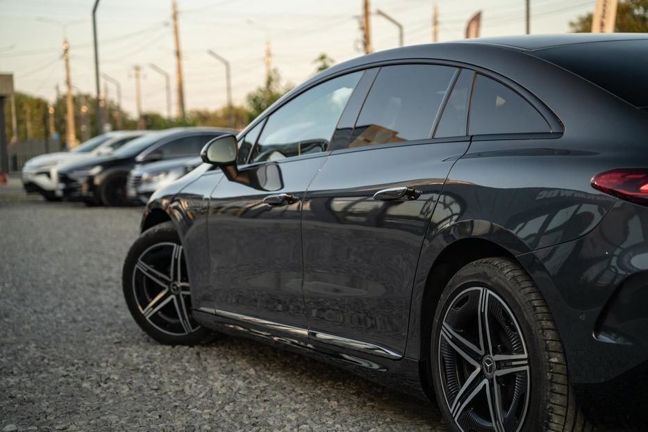 Продам Mercedes-Benz 300 EQE 350+ 2022 года в Черновцах