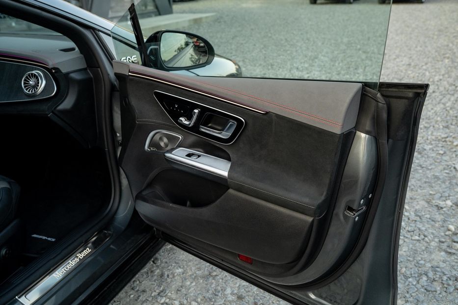 Продам Mercedes-Benz 300 EQE 350+ 2022 года в Черновцах