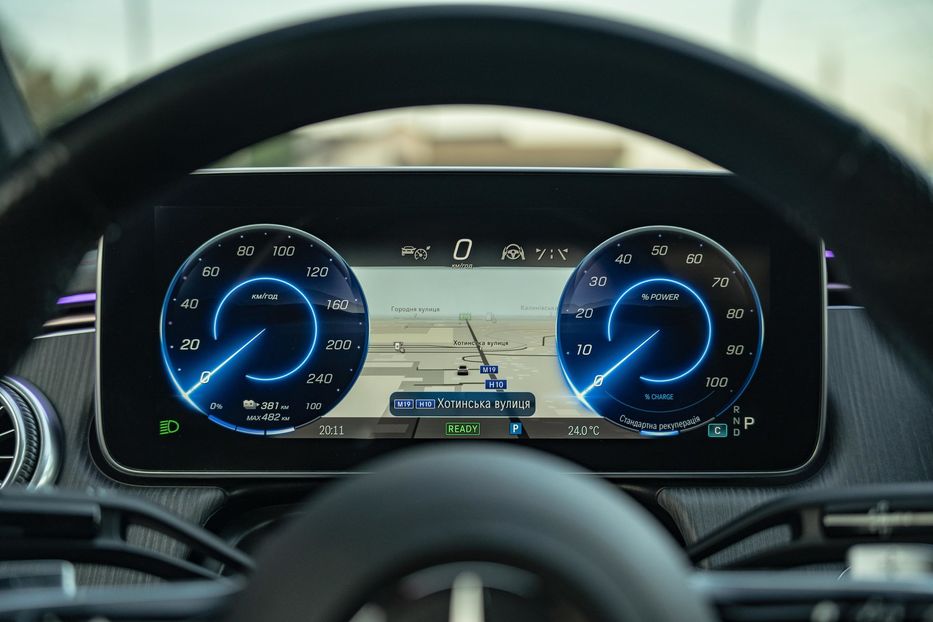 Продам Mercedes-Benz 300 EQE 350+ 2022 года в Черновцах
