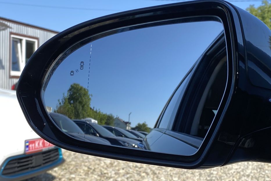 Продам Kia Niro 64 кВт Макс. комплектація 2020 года в Львове
