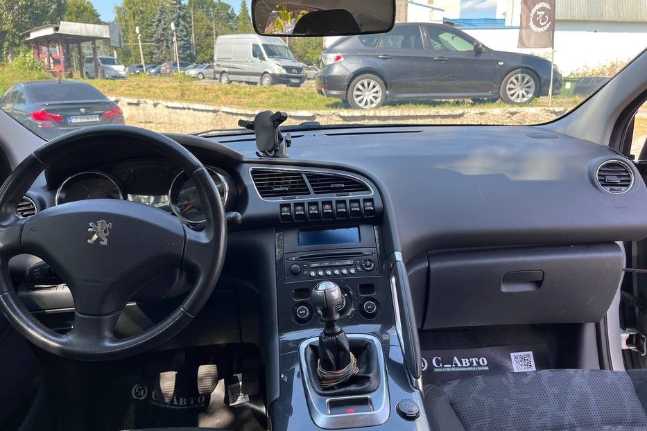 Продам Peugeot 3008 2011 года в Черновцах