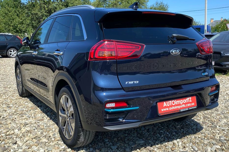 Продам Kia Niro 64 кВт Макс. комплектація 2020 года в Львове
