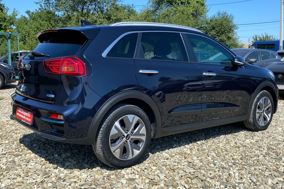 Продам Kia Niro 64 кВт Макс. комплектація 2020 года в Львове