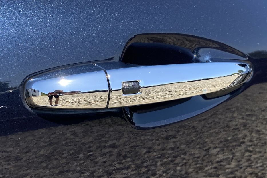 Продам Kia Niro 64 кВт Макс. комплектація 2020 года в Львове
