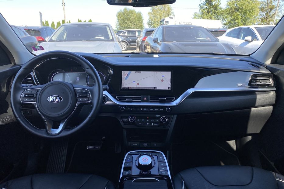 Продам Kia Niro 64 кВт Макс. комплектація 2020 года в Львове