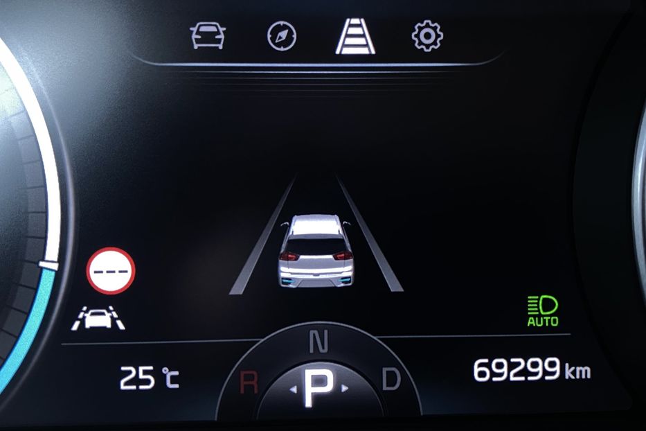 Продам Kia Niro 64 кВт Макс. комплектація 2020 года в Львове