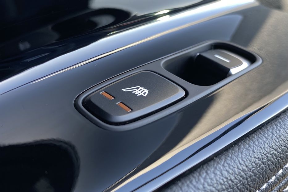Продам Kia Niro 64 кВт Макс. комплектація 2020 года в Львове