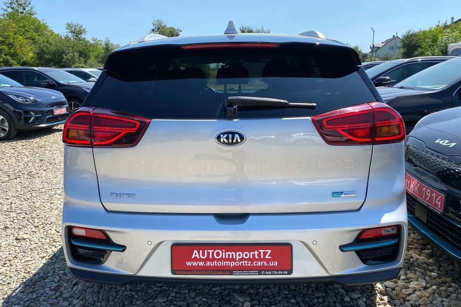 Продам Kia Niro 64 кВт Макс. комплектація 2020 года в Львове